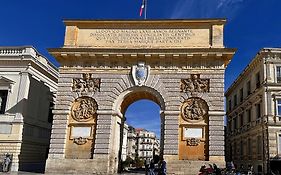 Appartement entier neuf avec balcon privé - Centre Montpellier